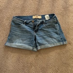 Hollister Midi Shorts